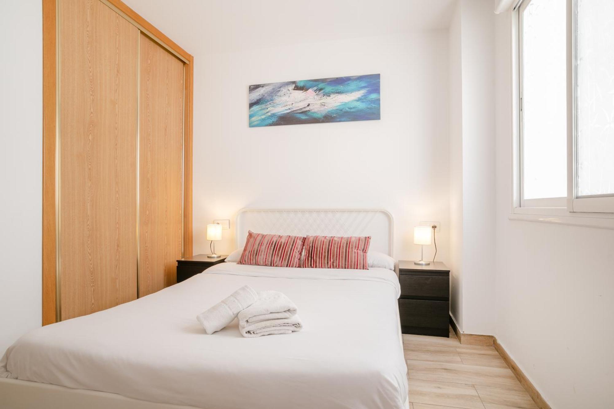 Apartamentos San Leandro, Centro Alicante Ngoại thất bức ảnh