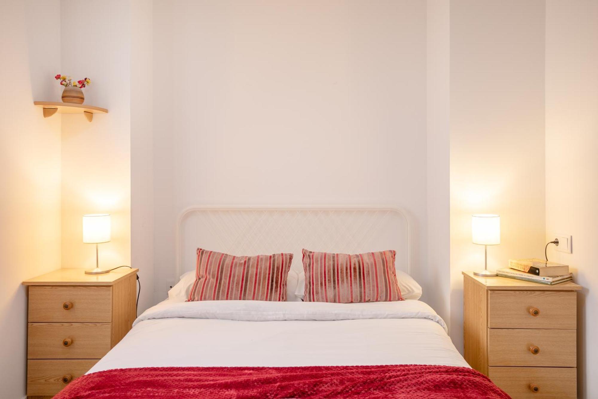 Apartamentos San Leandro, Centro Alicante Ngoại thất bức ảnh